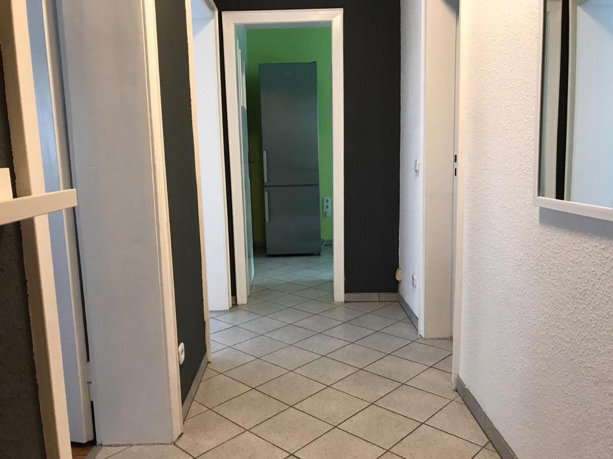 Große Ferienwohnung an der Rheinpromenade three Duisburg Exterior foto